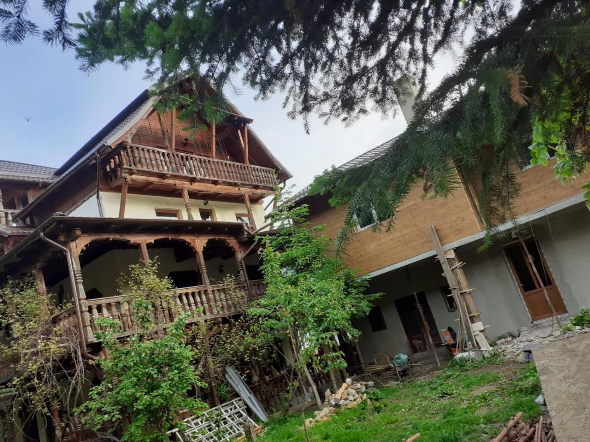 Pensiunea Perla Maramuresului Borşa Exterior foto
